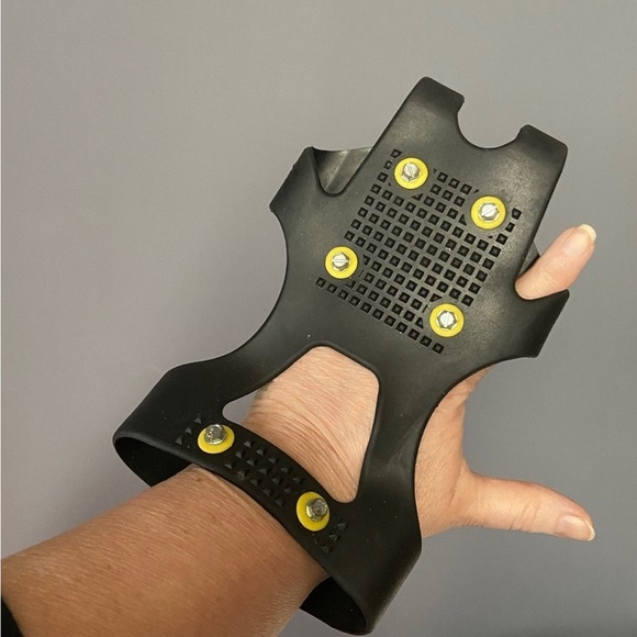 Ice Traction Slip Ons Over Shor Ice‎ Medium Men’s 5 1/2- 71/2 Women’s 7-8 - Picture 9 of 9